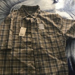 Short sleeve